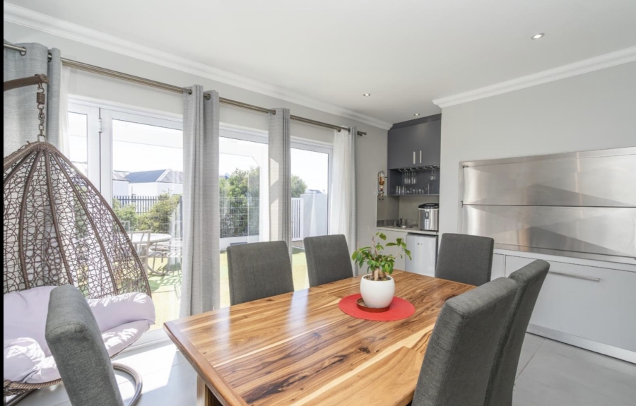 3 Bedroom Property for Sale in Laguna Sands Western Cape